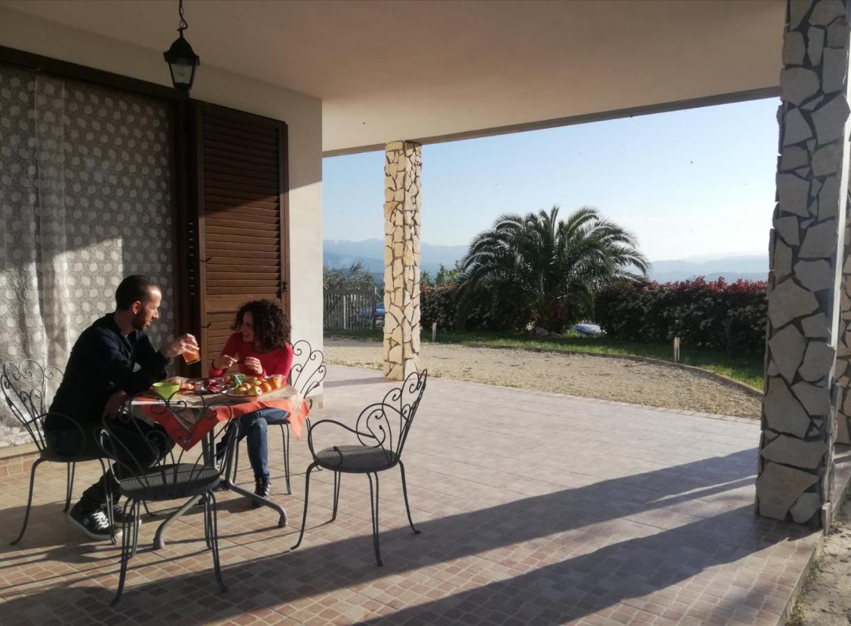 La Bella Addormentata Bed & Breakfast Киети Екстериор снимка